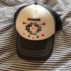 Billabong trucker hat